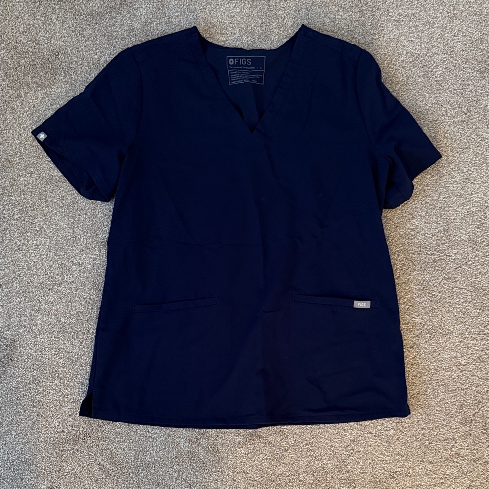 Figs Women's Navy Blue Three Pocket Scrub Top